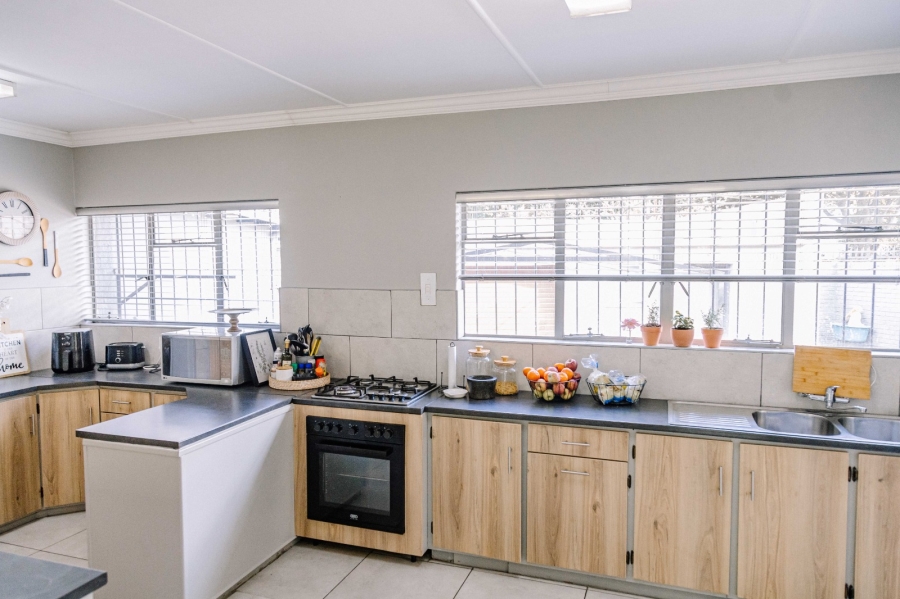 To Let 4 Bedroom Property for Rent in Sasolburg Ext 23 Free State